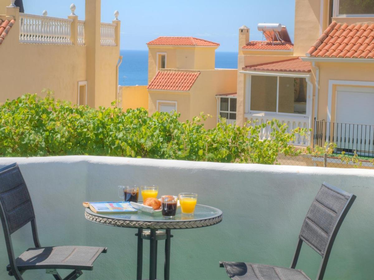 Cristos Beach Apartment Estepona Exteriör bild